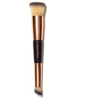 Charlotte Tilbury Hollywood Complexion Brush