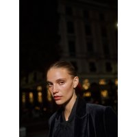 17% Rabatt auf schwarze GeorgetteBluse mit Schal von Stefanel für Damen 8053145292566