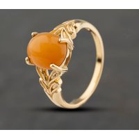 Second Hand 9ct Yellow Gold Carnelian Oval Dress Ring 41104479
