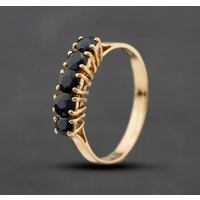 Second Hand 9ct Yellow Gold Sapphire Five Stone Ring 41104731