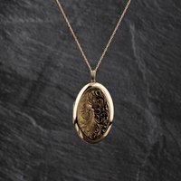 Second Hand 9ct Yellow Gold Large Oval Hand Engraved Locket Pendant & 22 Inch Prince Of Wales Chain 41142767