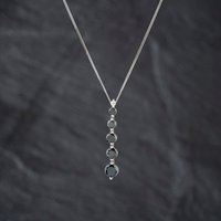 Second Hand 9ct White Gold Black & White Cubic Zirconia Pendant & 18 Inch Curb Chain 41143307