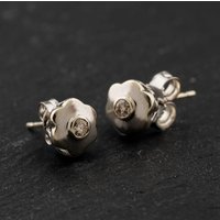 Second Hand 9ct White Gold 5.2mm 0.10ct Brilliant Cut Diamond Rubover Set Single Stone Stud Earrings 41174302