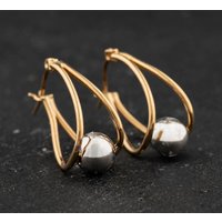 Second Hand Two Colour Gold 21mm Open Wire With Ball Design Stud Earrings 41174554