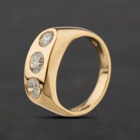 Second Hand 18ct Yellow Gold Brilliant Cut Diamond Heavy Three Stone Ring 41342205