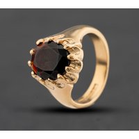Second Hand 9ct Yellow Gold Garnet Large Oval Signet Ring 41342592