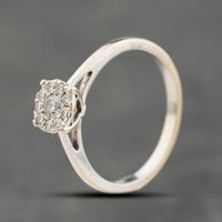 Second Hand 9ct White Gold 0.33ct Brilliant Cut Diamond Cluster Ring 41384212