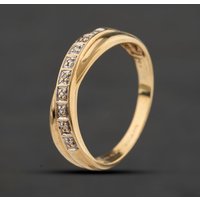 Second Hand 9ct Yellow Gold 0.05ct Diamond Crossover Cluster Ring 41384734