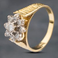 Second Hand 18ct Yellow Gold Brilliant Cut Diamond Cluster Ring 41481731