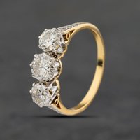 Second Hand Vintage Yellow Gold Diamond Three Stone Ring 41482528