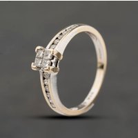 Second Hand 18ct White Gold 0.33ct Diamond Shoulder Set Square Cluster Ring 41482814