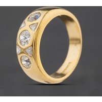 Second Hand 18ct Yellow Gold 0.85ct Round & Trilliant Cut Diamond Seven Stone Ring 41482860