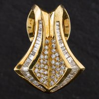 Pre-Owned 14ct Yellow Gold 2.16ct Diamond Fancy Slider Baguette & Brilliant Cut Loose Pendant 4314056