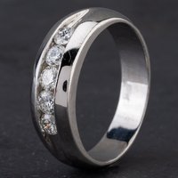 Second Hand 14ct White Gold Five Stone Diamond Ring 4315025