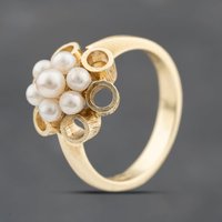Pre-Owned 14ct Yellow Gold Cultured Pearl Cluster Ring 41103357