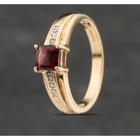 Pre-Owned 9ct Two Colour Gold Garnet Dress Ring 41103388