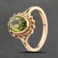 Pre-Owned 9ct Yellow Gold Peridot Oval Twist Edge Dress Ring 41103612