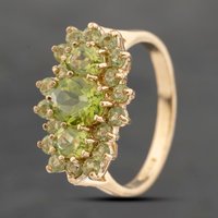 Pre-Owned 9ct Yellow Gold Peridot Triple Cluster Ring 41103613