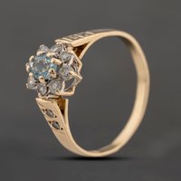 Pre-Owned 9ct Yellow Gold Blue Topaz Cluster Ring 41103715
