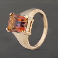 Pre-Owned 9ct Yellow Gold Mystic Topaz Oblong Dress Ring 41103725