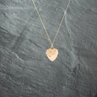 Pre-Owned 9ct Yellow Gold Heart Engraved Locket Pendant and 18 Inch Curb Chain 41142750