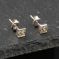 Pre-Owned 18ct White Gold 0.30ct Diamond Four Stone Stud Earrings 41171159