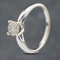 Pre-Owned 9ct White Gold 0.13ct Brilliant Cut Diamond Cluster Ring 41382586