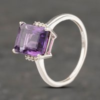Pre-Owned 9ct White Gold Amethyst and 0.03ct Diamond Dress Ring 41382968