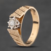 Pre-Owned 9ct Yellow Gold 0.10ct Diamond Solitaire Ring 41383224