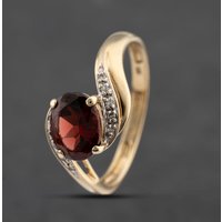 Pre-Owned 9ct Yellow Gold Garnet and Diamond Dress Ring 41383473