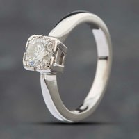 Pre-Owned 18ct White Gold Brilliant Cut Diamond Solitaire Ring 41481111