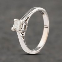 Pre-Owned 18ct White Gold 0.33ct Brilliant Cut Diamond Solitaire Ring 41481873