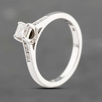 Pre-Owned 18ct White Gold 0.35ct Brilliant Cut Diamond Shoulder Set Solitaire Ring 41482087