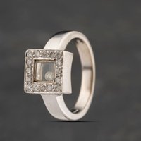 Pre-Owned 18ct White Gold Diamond Dress Ring 41482126