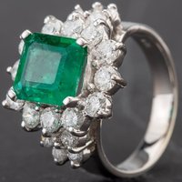 Pre-Owned 18ct White Gold Square 3.00ct Emerald and 1.50ct Diamond Cluster Ring 4312040