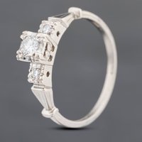 Pre-Owned 9ct White Gold 0.12ct Brilliant Cut Diamond Solitaire Ring 43121090
