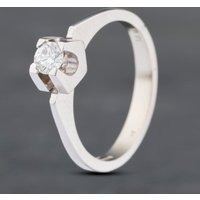 Pre-Owned 9ct White Gold 0.20ct Brilliant Cut Diamond Solitaire Ring 43121109