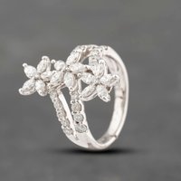Pre-Owned Platinum 1.50ct Diamond Fancy Triple Daisy Cluster Ring 43121235