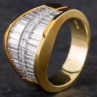 Pre-Owned 18ct Yellow Gold 1.60ct Diamond 3 Row Graduated Fancy Ring 4312140