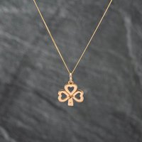 Pre-Owned 9ct Yellow Gold Clover Pendant and 18 Inch Curb Chain 43141311
