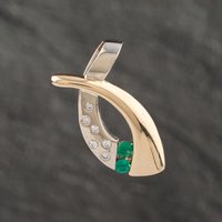 Pre-Owned 14ct Yellow Gold Emerald and Diamond Pendant 4314571
