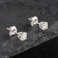 Pre-Owned 18ct White Gold 0.50ct Brilliant Cut Diamond Stud Earrings 43171345