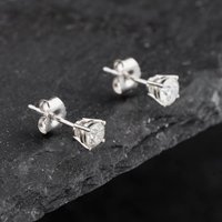 Pre-Owned 18ct White Gold 0.50ct Brilliant Cut Diamond Single Stone Stud Earrings 43171348