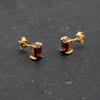 Pre-Owned Yellow Gold 6.5mm Garnet Oblong Stud Earrings 43171381