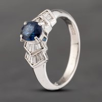 Pre-Owned Platinum 0.83ct Sapphire and 0.19ct Baguette Cut Diamond Dress Ring 43361155