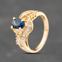 Pre-Owned 18ct Yellow Gold 1.43ct Sapphire and 0.73ct Diamond Oval Cluster Ring 43361194