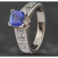 Pre-Owned 14ct White Gold 1.11ct Tanzanite and Diamond Dress Ring 43411006