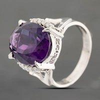 Pre-Owned Platinum 9.80ct Amethyst and 0.15ct Diamond Oval Dress Ring 43421010