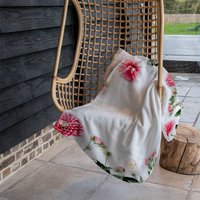 Scattered Flowers Blanket - Pink