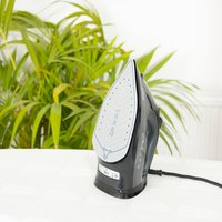 Large Steam Iron 2600W - Black